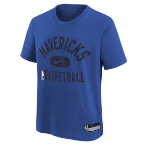 DALLAS MAVERICKS NIKE 21-22 YOUTH PRACTICE SHORT SLEEVE ROYAL TEE